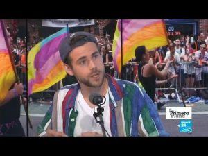 El-Movimiento-LGBTQ-Avances-y-Desafios-en-el-Siglo-XX