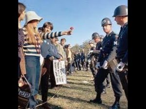 El-Movimiento-por-la-Paz-en-Vietnam-Protestas-y-Cambios