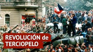 La-Revolucion-de-Terciopelo-en-Checoslovaquia-Fin-del-Comunismo