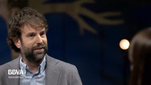 La-importancia-de-la-empatia-en-la-construccion-de-comunidades-resilientes-en-situaciones-de-crisis