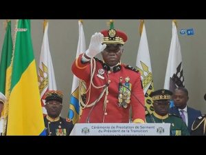 opositar-en-Gabon