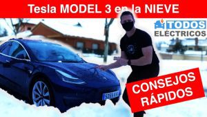 Model-3-y-la-Conduccion-Invernal-Desafios-y-Soluciones
