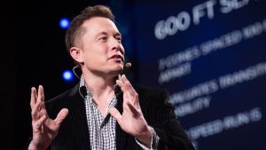 De Cerca con Elon Musk: Visionario detrás del Tesla Model S