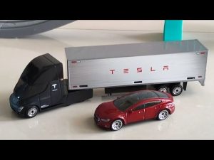 Model S y Tesla Semi: Sinergia entre Elegancia y Capacidad de Carga
