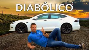 Tesla-Model-S-Plaid-Aceleracion-Asombrosa-y-Tecnologia-de-Punta