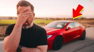 Problemas con el Modelo Y Plaid: Incidentes y Reclamos