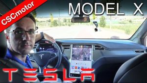 Model X y la Industria de la Moda: Estilo en la Carretera