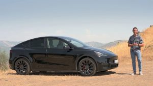 Model Y en el Circuito: Deportividad en un SUV Compacto
