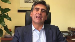 Cómo elegir una comunidad con acceso a instalaciones deportivas familiares