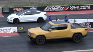 Cybertruck vs. Rivales: Comparando Pick-Ups Eléctricas