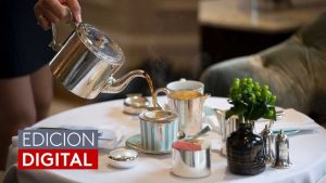 cómo ha evolucionado la tradición de Cómo se celebra el té de la tarde en la cultura inglesa