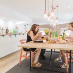 Las nuevas tendencias del interiorismo redefinen los hogares durante el verano 2026